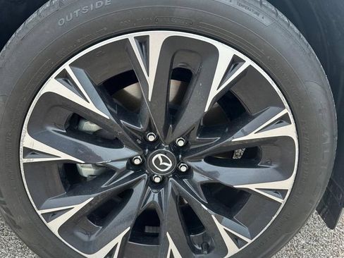 Used 2024 MAZDA CX-90 Plug-In Hybrid w/ Premium Plus AWD/4WD image 13