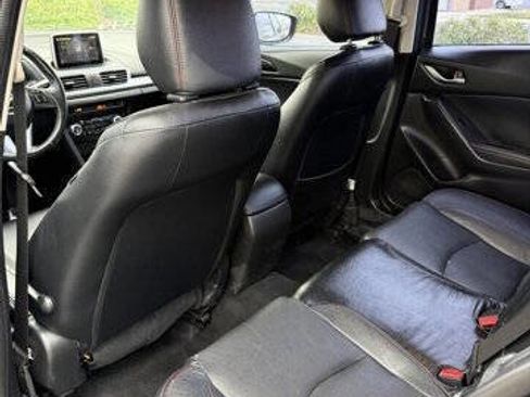 Used 2014 MAZDA MAZDA3 s Grand Touring image 22