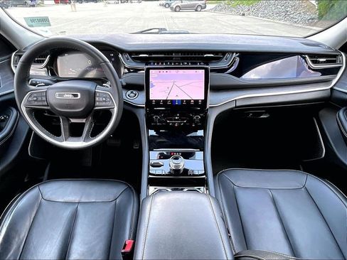 Used 2023 Jeep Grand Cherokee 4WD 4xe image 21