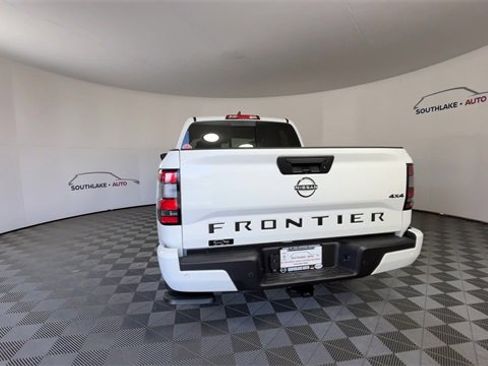 New 2026 Nissan Frontier SV image 7