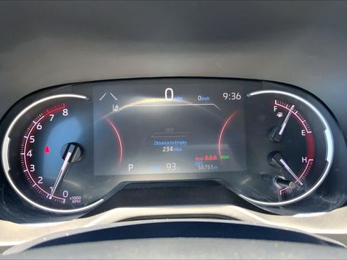 Used 2024 Toyota RAV4 XLE AWD/4WD image 25