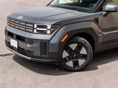 New 2026 Hyundai Santa Fe SE image 3