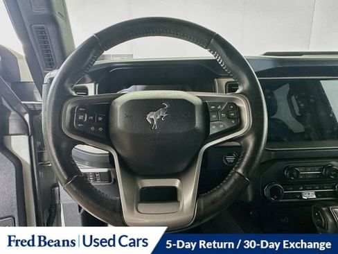 Used 2023 Ford Bronco Outer Banks AWD/4WD image 16