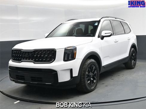 Used 2025 Kia Telluride AWD image 1