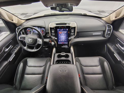 Used 2019 RAM 1500 Laramie image 2