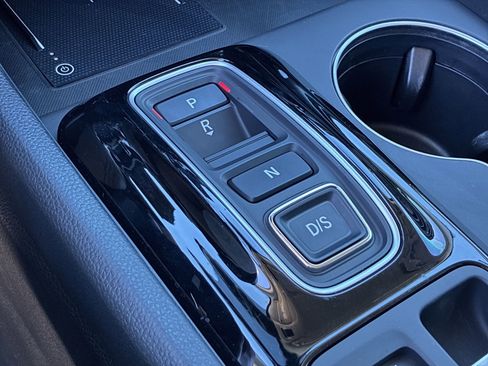 Certified 2025 Honda Pilot EX-L image 33