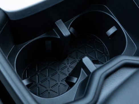 New 2025 Toyota RAV4 XLE Premium w/ Weather Package image 28