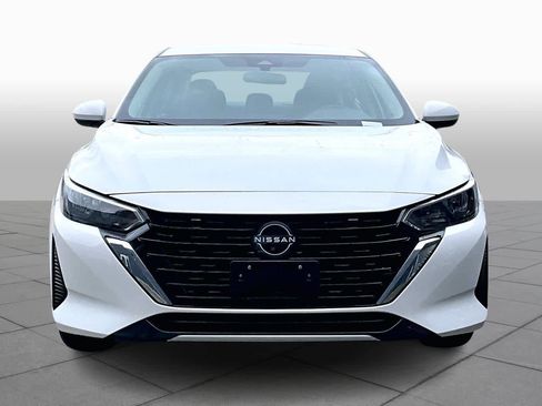 Certified 2025 Nissan Sentra S image 3