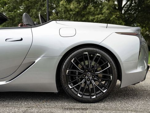 Used 2022 Lexus LC 500 Convert w/ Accessory Package RWD image 5