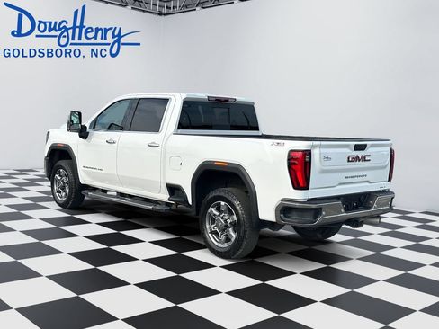 Used 2025 GMC Sierra 2500 SLT w/ SLT Premium Package AWD/4WD image 3