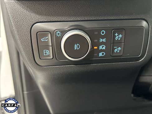 Used 2022 Ford Escape Titanium image 12