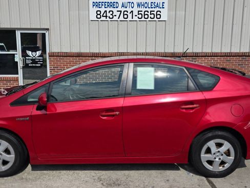 Used 2010 Toyota Prius FWD image 3