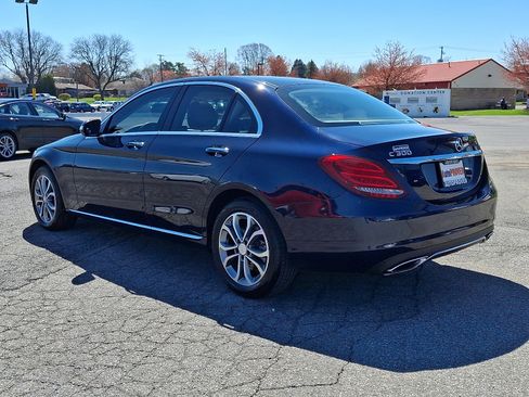 Used 2015 Mercedes-Benz C 300 4MATIC Sedan image 4