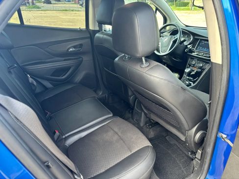 Used 2018 Buick Encore Preferred AWD/4WD image 17