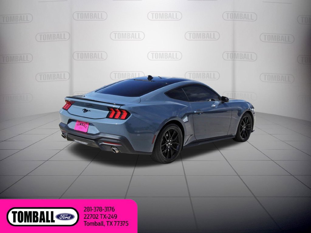 Used 2024 Ford Mustang Coupe RWD image 7