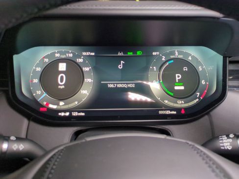 New 2026 Land Rover Range Rover SE AWD/4WD image 17