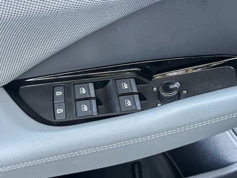 New 2026 Audi Q3 quattro 2.0T AWD/4WD image 13