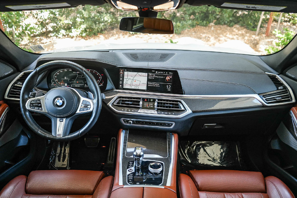 Used 2022 BMW X6 M50i w/ Executive Package AWD/4WD image 12