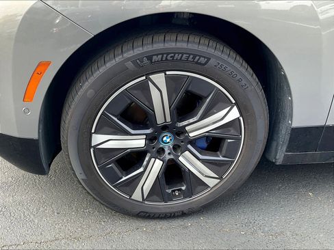 Used 2024 BMW iX xDrive50 w/ Sport Package image 11