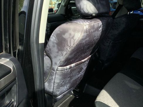 Used 2024 Toyota 4Runner SR5 image 19