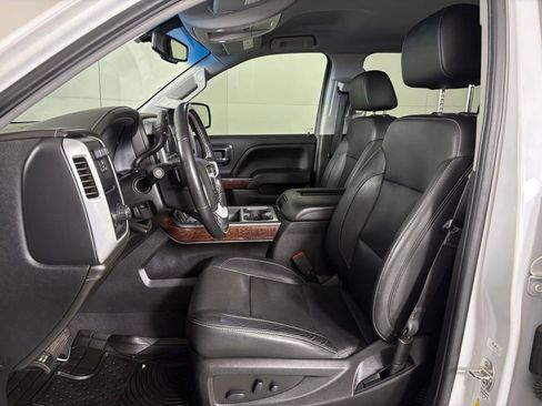 Used 2018 GMC Sierra 1500 SLT w/ SLT Premium Package image 17