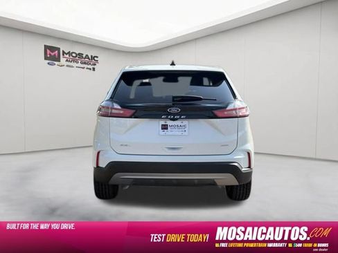 Used 2024 Ford Edge SEL w/ Convenience Package AWD/4WD image 6
