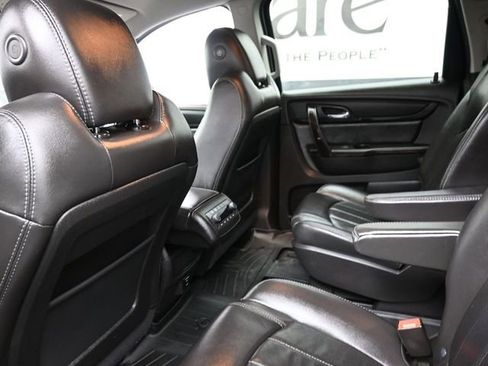 Used 2016 Chevrolet Traverse LTZ image 25