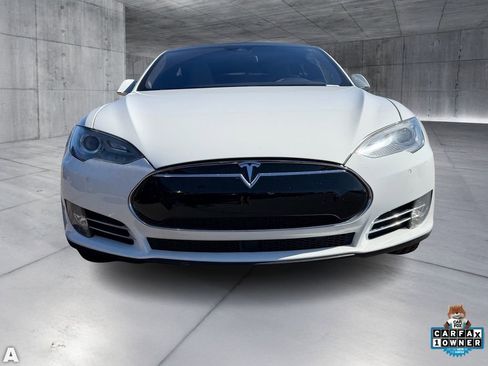 Used 2016 Tesla Model S 90D image 5