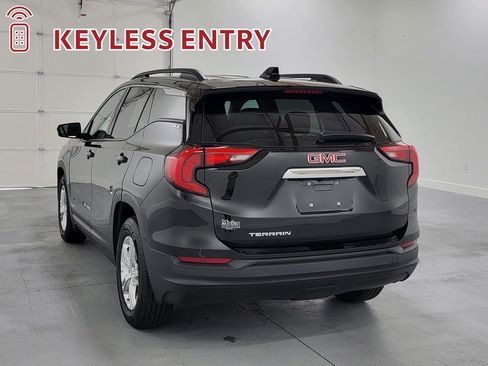 Used 2020 GMC Terrain SLE w/ Driver Convenience Package FWD image 6