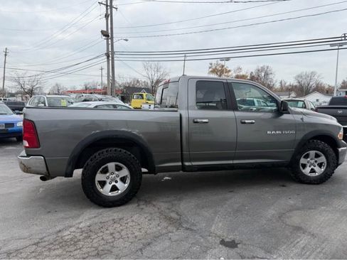 Used 2011 RAM 1500 Classic SLT w/ Remote Start & Security Group image 4