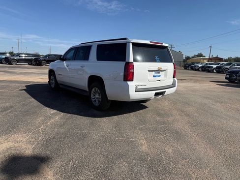 Used 2019 Chevrolet Suburban LT AWD/4WD image 4