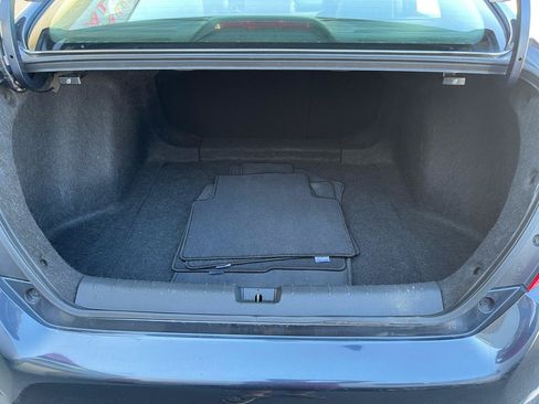 Used 2018 Honda Civic Touring image 16