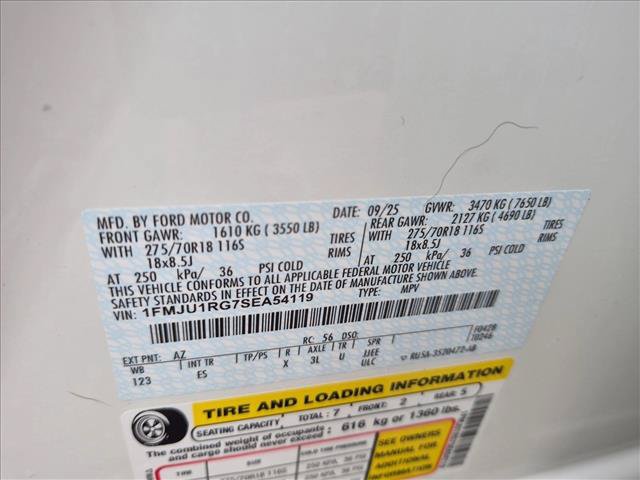 Used 2025 Ford Expedition Tremor AWD/4WD image 27