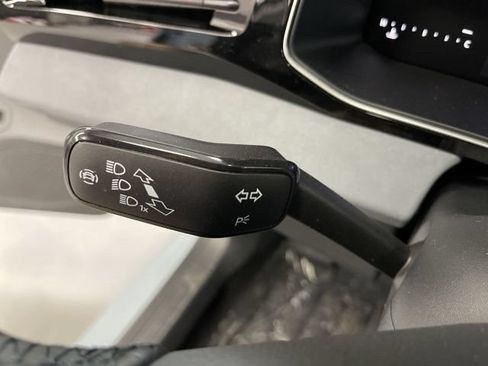 New 2026 Volkswagen Jetta SE FWD image 19