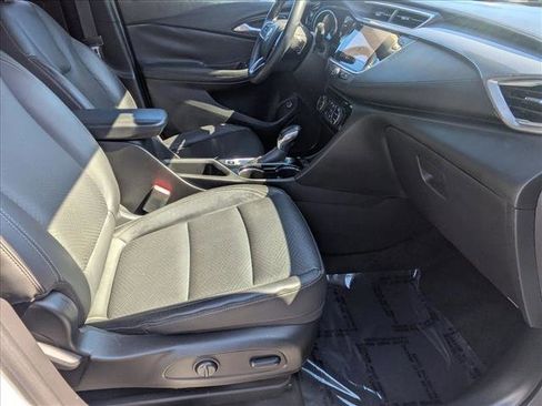 Used 2020 Buick Encore GX Essence w/ Advanced Technology Package FWD image 19