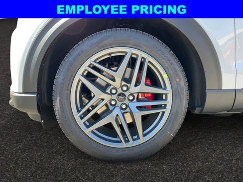 New 2026 Ford Explorer ST AWD/4WD image 14