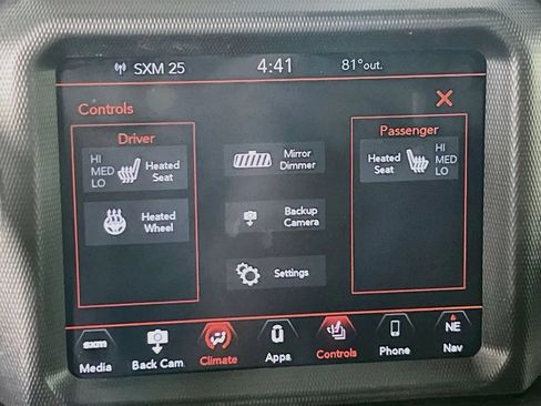 Used 2020 Jeep Wrangler Unlimited Sahara AWD/4WD image 21