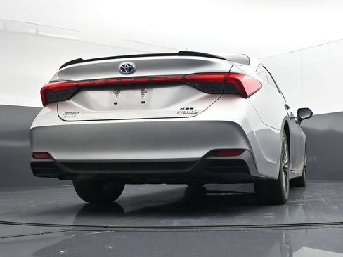 Used 2020 Toyota Avalon XSE FWD image 27