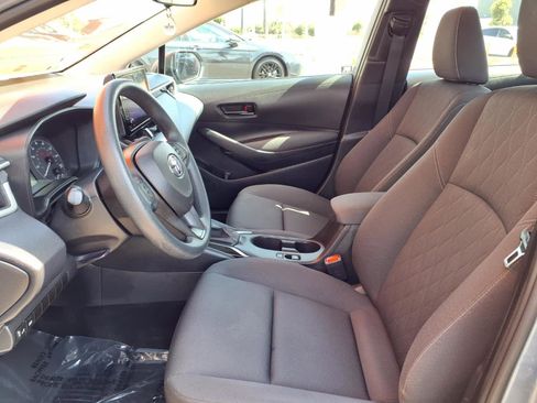 Used 2024 Toyota Corolla LE FWD image 16