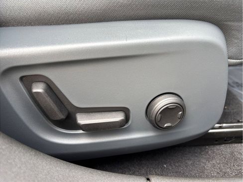 Used 2021 Polestar Polestar 2 Launch Edition Hatchback 4D image 46