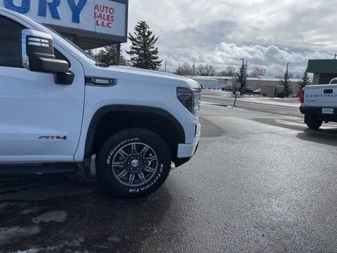Used 2024 GMC Sierra 1500 AT4 image 20