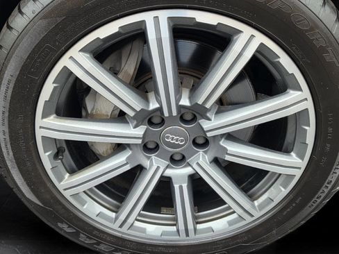 Used 2018 Audi Q7 2.0T Premium Plus w/ Premium Plus Package AWD/4WD image 41