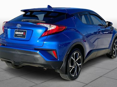 Used 2018 Toyota C-HR XLE image 12