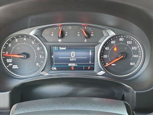 Used 2024 GMC Terrain SLE w/ Elevation Edition FWD image 11