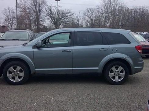 Used 2009 Dodge Journey SXT image 11