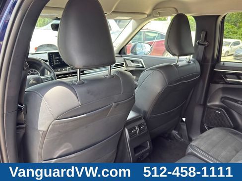 Used 2025 Mitsubishi Outlander SE FWD image 30