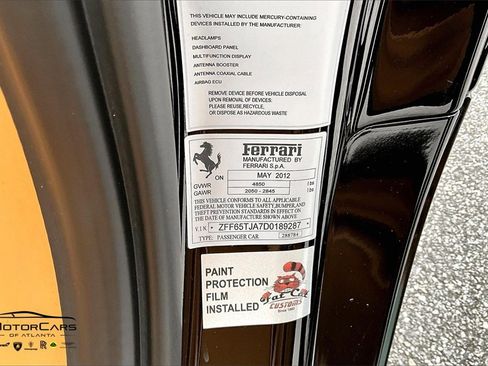 Used 2013 Ferrari California image 28