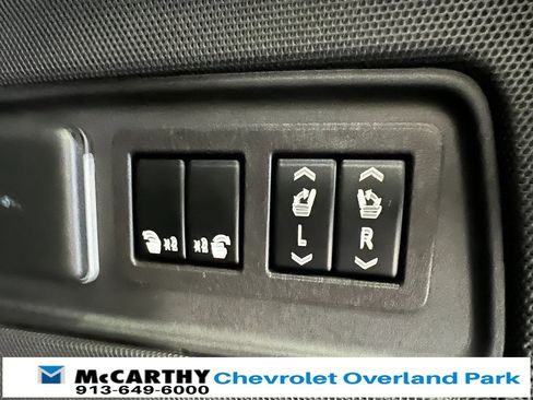 Used 2023 Cadillac Escalade ESV Premium Luxury w/ Performance Package image 33