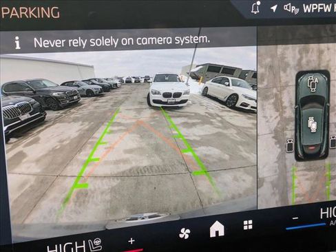 Used 2025 BMW X2 xDrive28i image 11