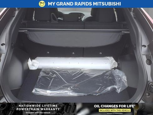 New 2025 Mitsubishi Eclipse Cross ES image 19